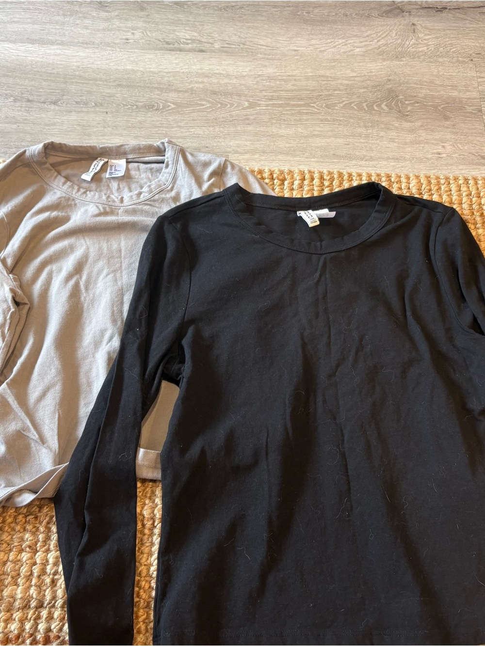 divided long sleeve top bundle